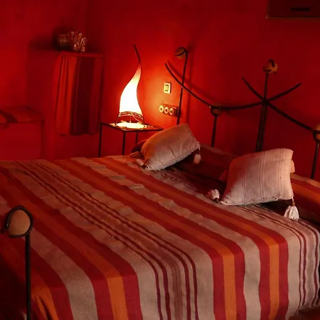 Cueva Monegros-adults Only 3*