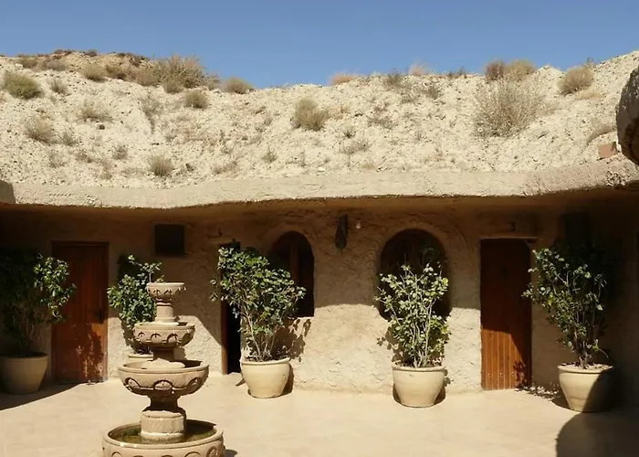 Cueva Monegros-adults Only Szálloda