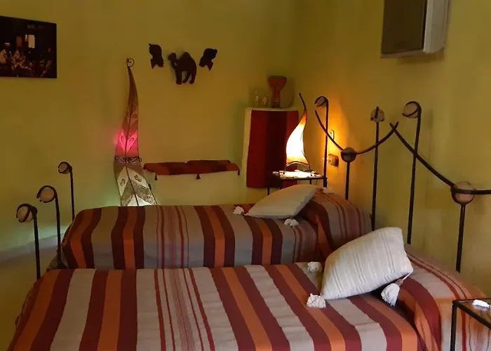 Cueva Monegros-adults Only Szálloda Tardienta